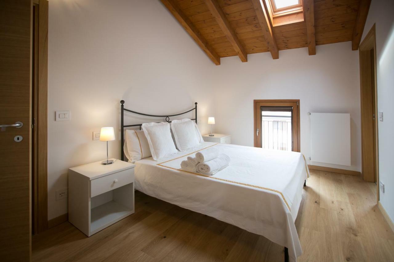 Agriturismo Mestroni Bressa ภายนอก รูปภาพ