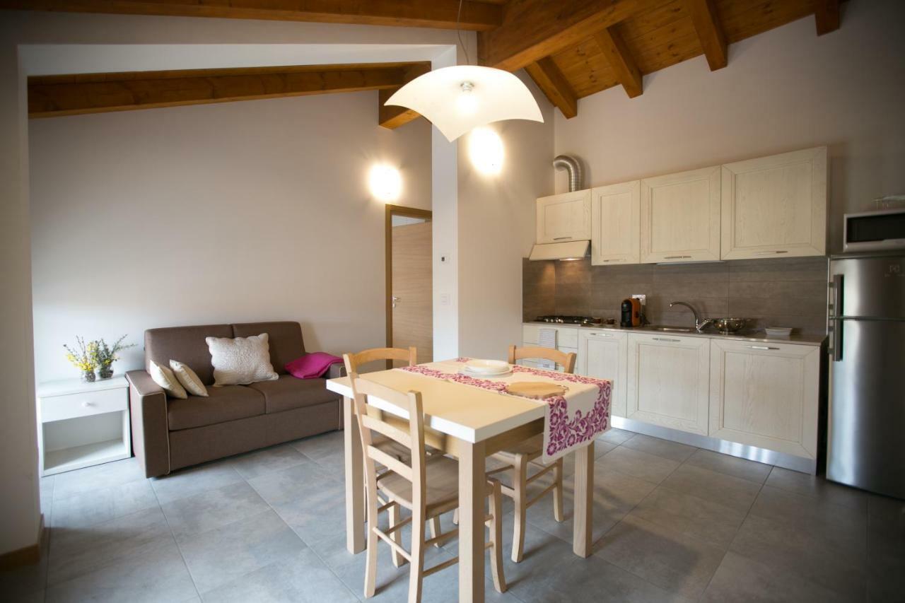 Agriturismo Mestroni Bressa ภายนอก รูปภาพ